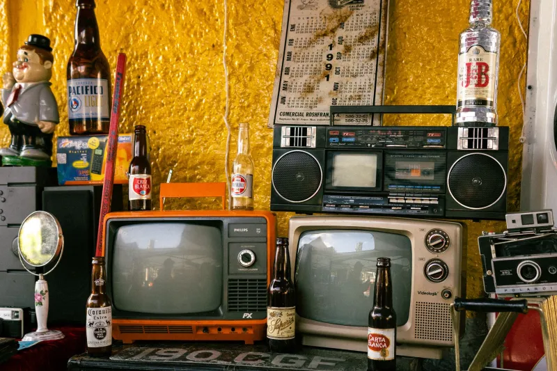 Legends Without Crossover: The Entertainment That Stayed Niche and Became Immortal